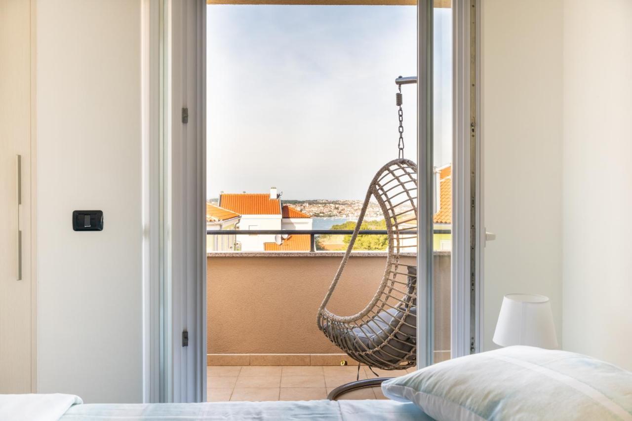 Penthouse Gea Apartment Premantura Luaran gambar