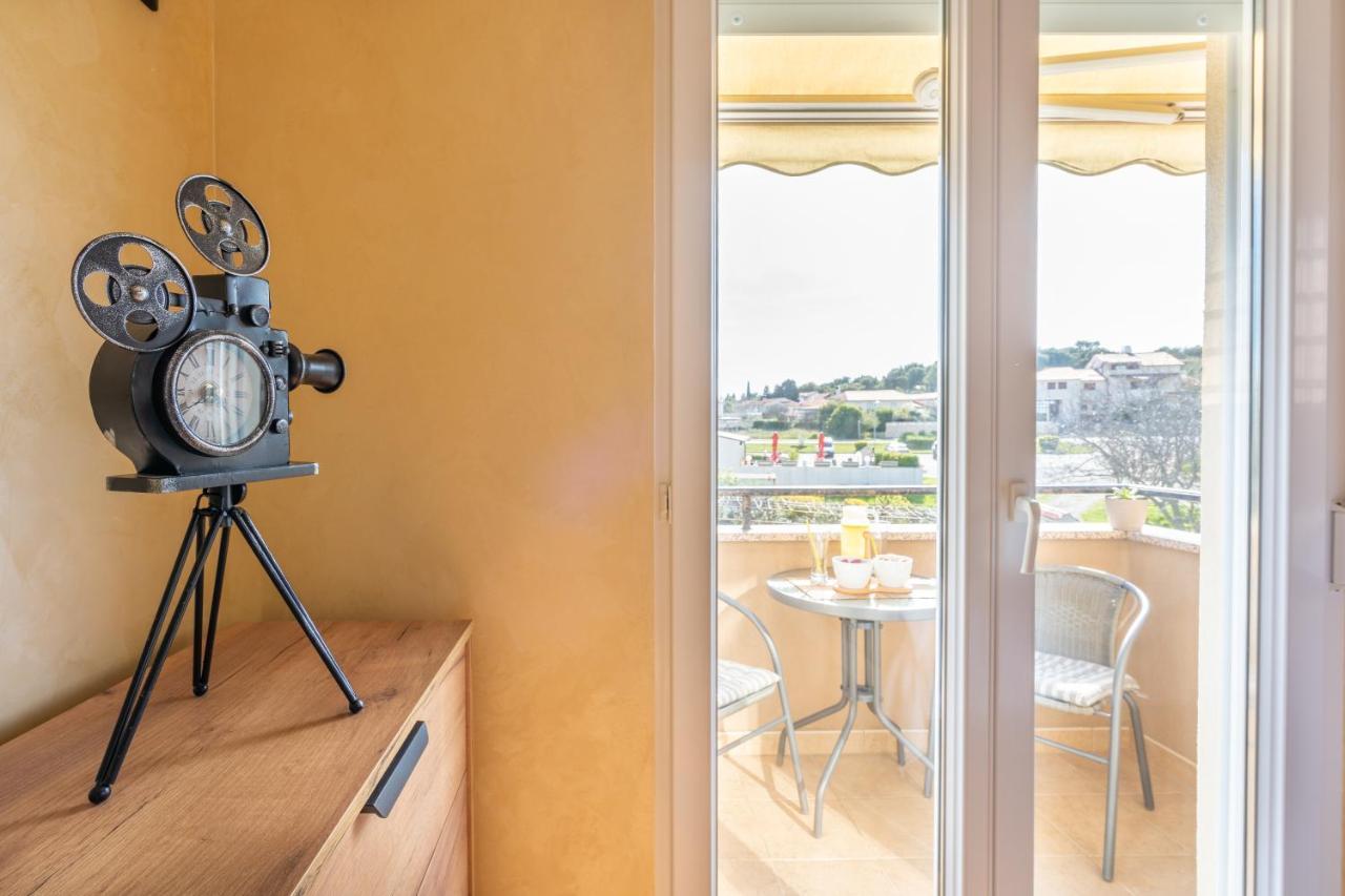 Penthouse Gea Apartment Premantura Luaran gambar